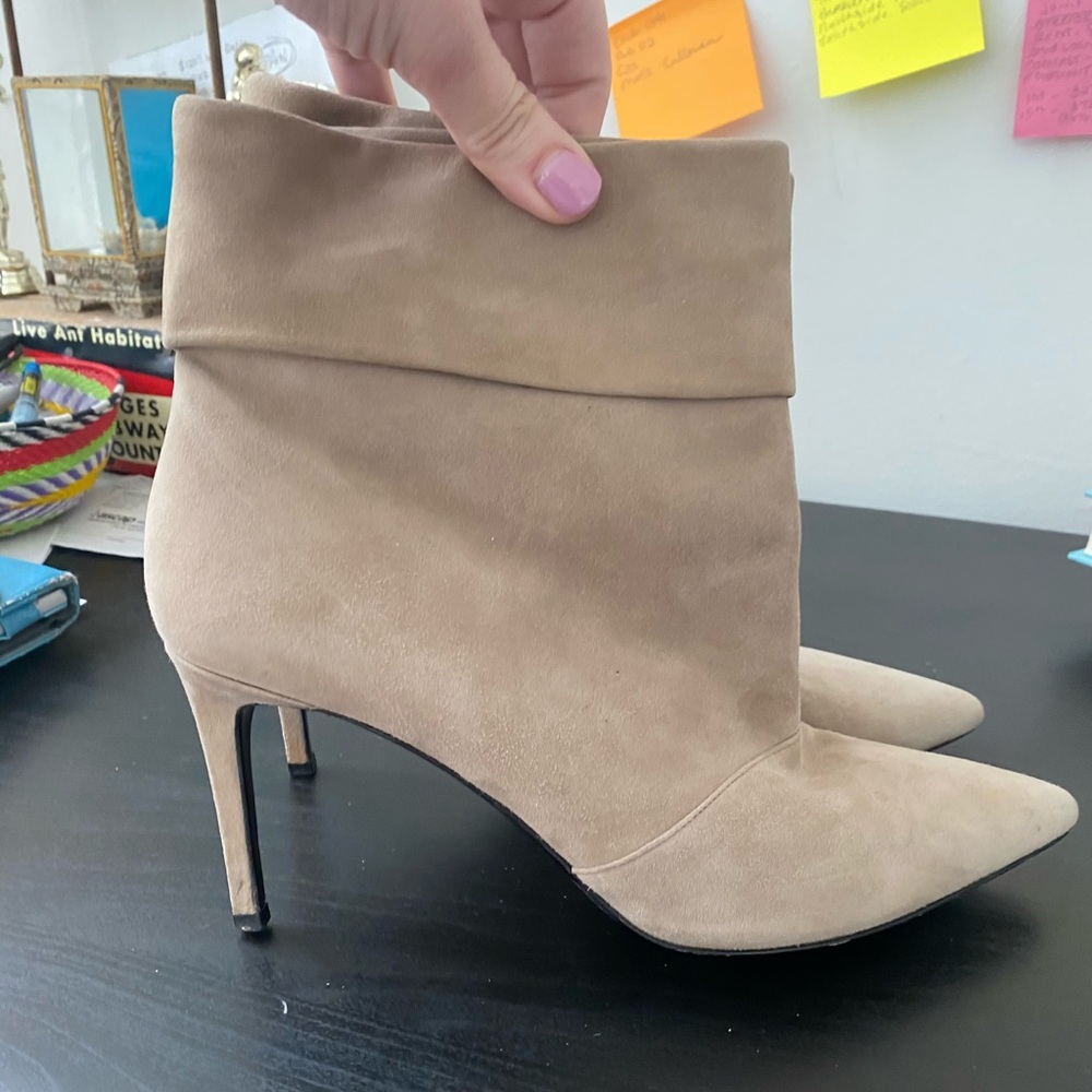 YSL Yves Saint Laurent khaki suede booties size 40